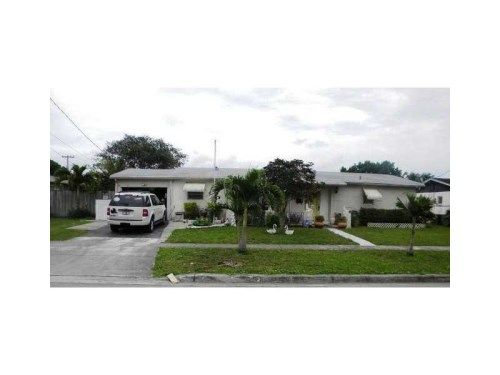 1720 W River Dr, Pompano Beach, FL 33063