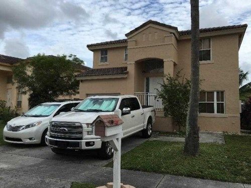 3266 W Buena Vista Dr, Pompano Beach, FL 33063
