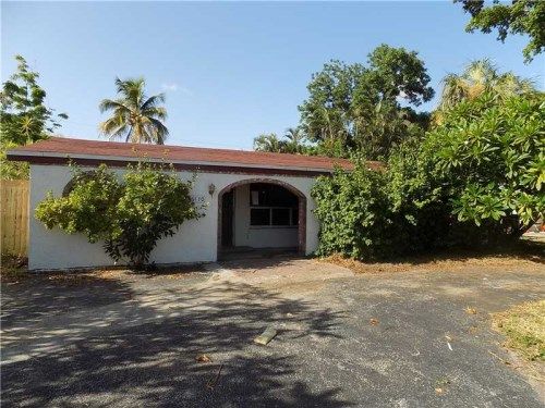 6110 NW 8th St, Pompano Beach, FL 33063