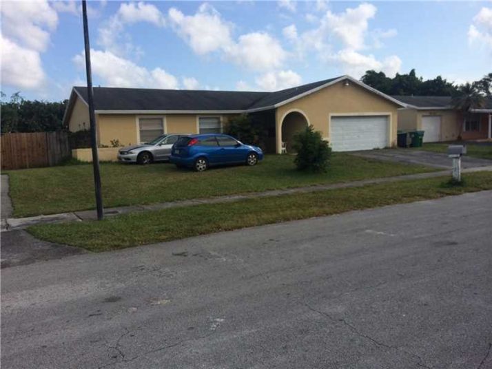 26161 SW 130th Ave, Homestead, FL 33032