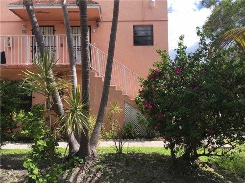 2260 W 53 # 12, Hialeah, FL 33016