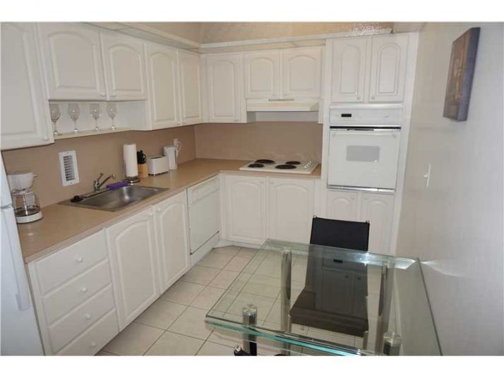 4001 S OCEAN DR SEASONAL # 116G, Hollywood, FL 33019