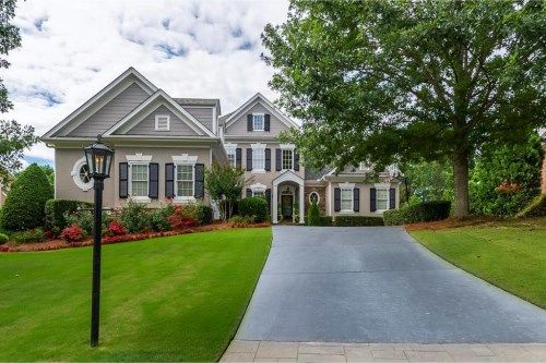 6680 Eastleigh Circle, Suwanee, GA 30024