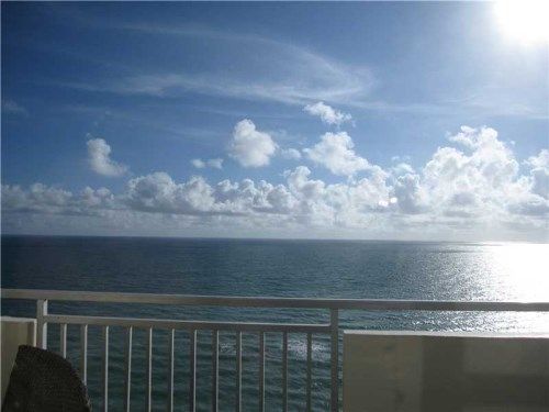 3180 S Ocean Dr # PH1715, Hallandale, FL 33009