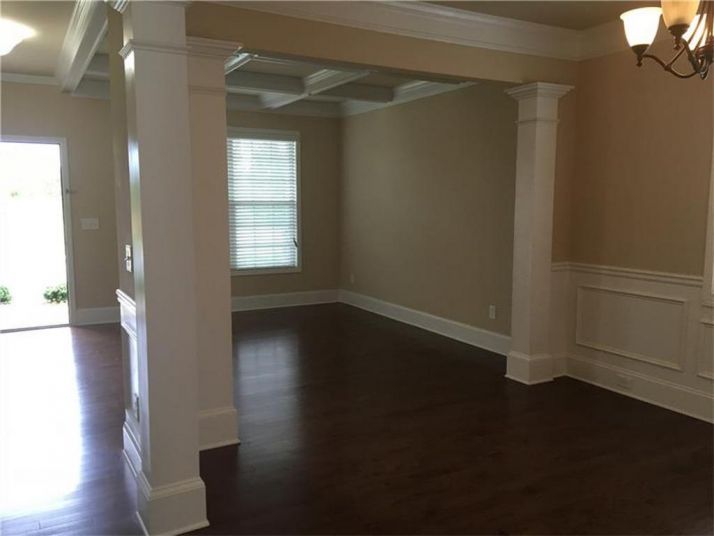 315 Nichols View Way, Suwanee, GA 30024