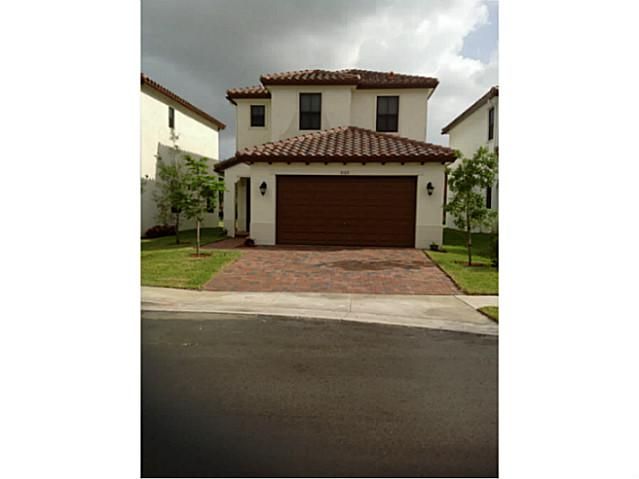 9185 SW 39 ST, Hollywood, FL 33025