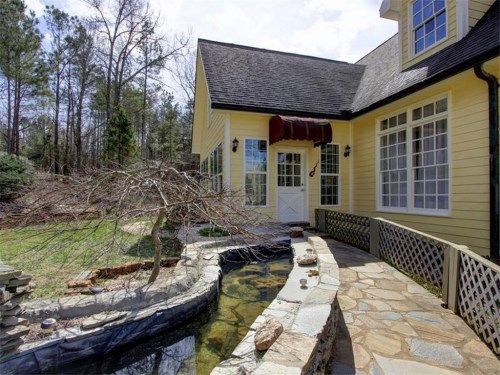 176 Barschall Drive, Eastanollee, GA 30538