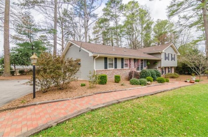 730 Foxcroft Circle, Marietta, GA 30067