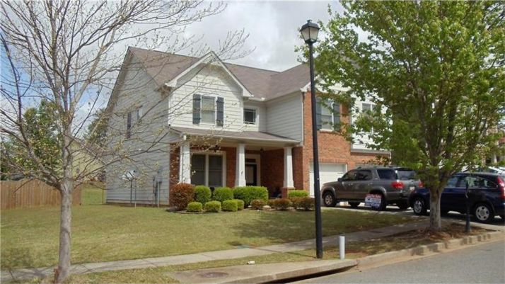 2011 Nelms Pointe Landing, Lawrenceville, GA 30043