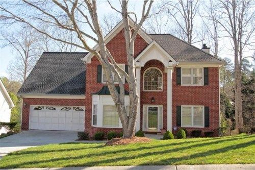 224 Thornbush Lane, Lawrenceville, GA 30046