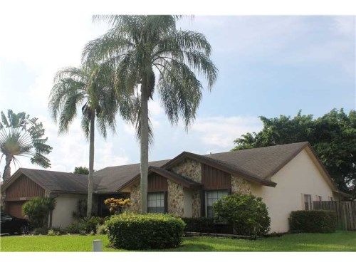 9860 NW 10 ST, Fort Lauderdale, FL 33322