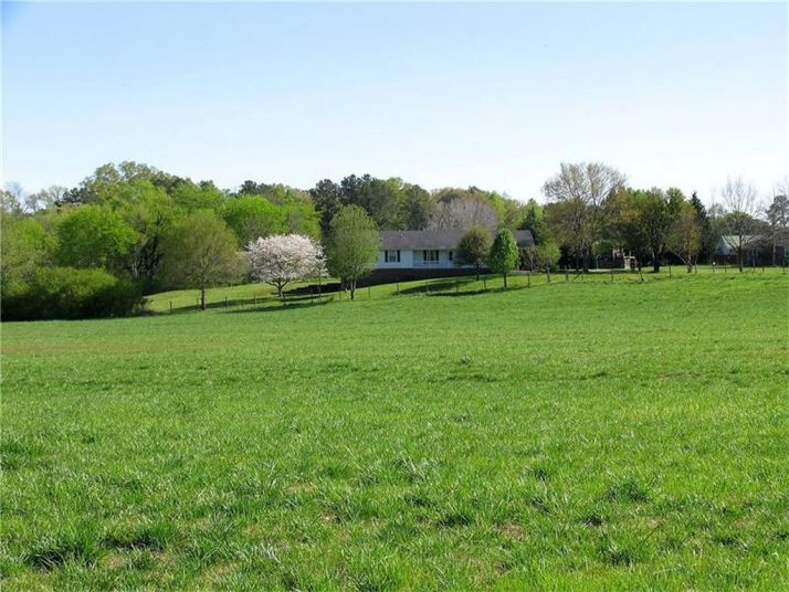 45 Harrison Road Sw, Cartersville, GA 30120