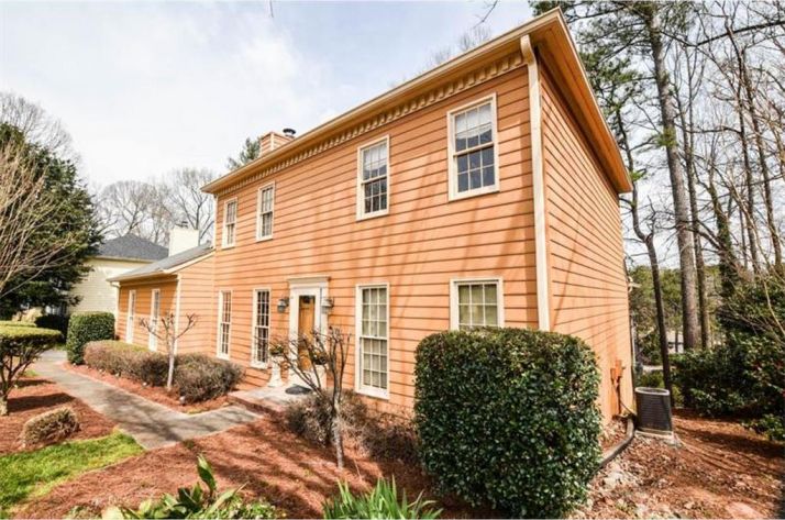 925 Branford Lane, Lilburn, GA 30047