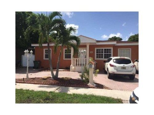 152 W 42nd St, Hialeah, FL 33012