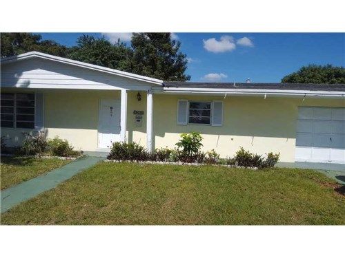 5961 NW 14th St, Fort Lauderdale, FL 33313