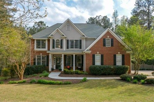 907 Pin Oak Place, Canton, GA 30115