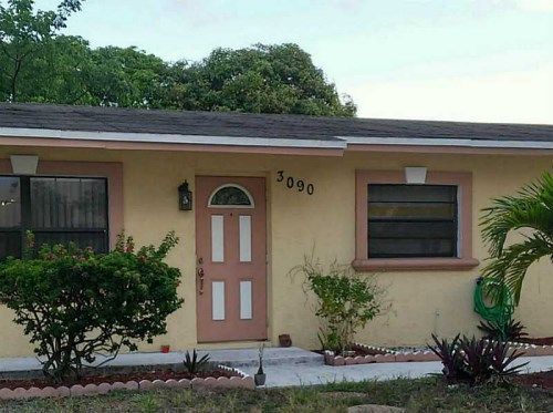 3090 NW 8 ST, Pompano Beach, FL 33069