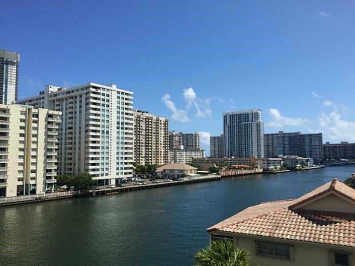 2602 E Hallandale Beach Blv # T501, Hallandale, FL 33009