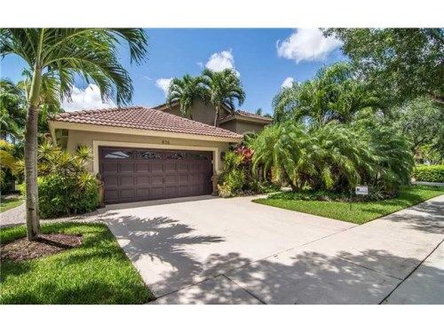 836 Waterview Dr, Fort Lauderdale, FL 33326