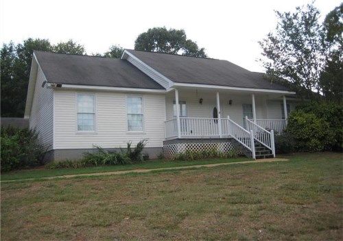 204 Freeman Drive, Maysville, GA 30558