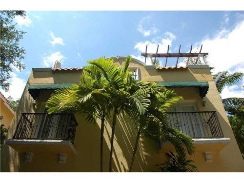 2861 Coconut Ave # 2861, Miami, FL 33133