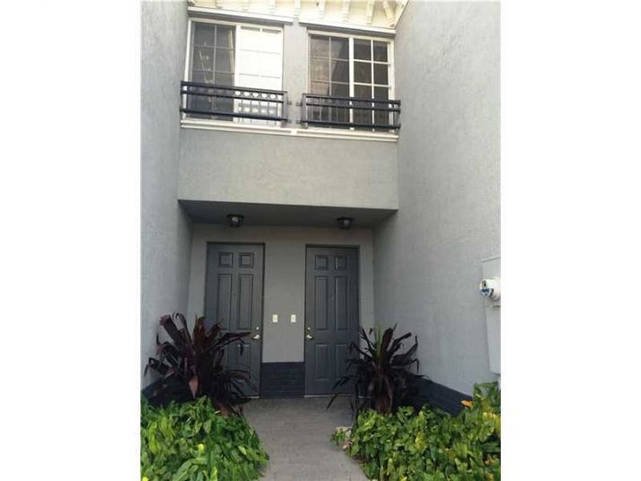 3521 NW 13th # 3521, Fort Lauderdale, FL 33311