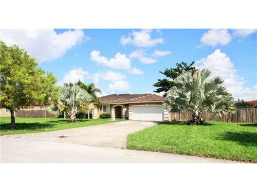 32333 SW 205 AV, Homestead, FL 33030