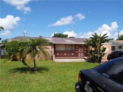 3130 SW 67th Ter, Hollywood, FL 33023