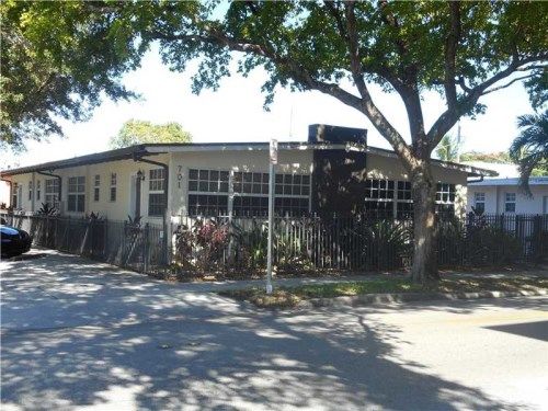 701 S 20th Ave, Hollywood, FL 33020