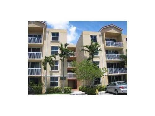 609 E Sheridan St # PH403, Dania, FL 33004