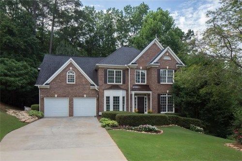 2045 Barrett Downs Drive, Cumming, GA 30040