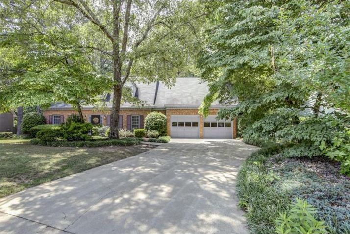 5682 Fairwood Drive Nw, Acworth, GA 30101