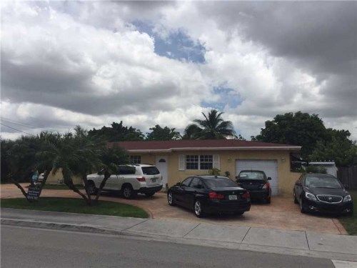 6230 W 16th Ave, Hialeah, FL 33012