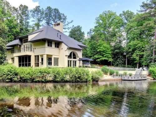 5445 N Powers Ferry Road, Atlanta, GA 30327