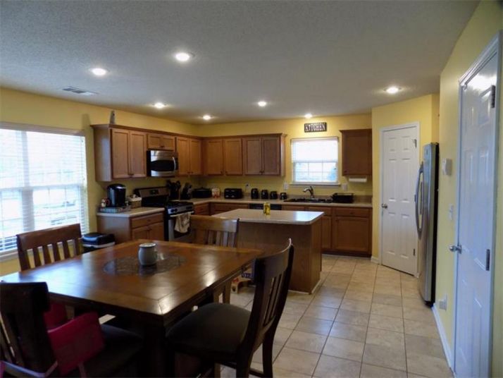 64 Old Gettysburg Way, Dallas, GA 30157