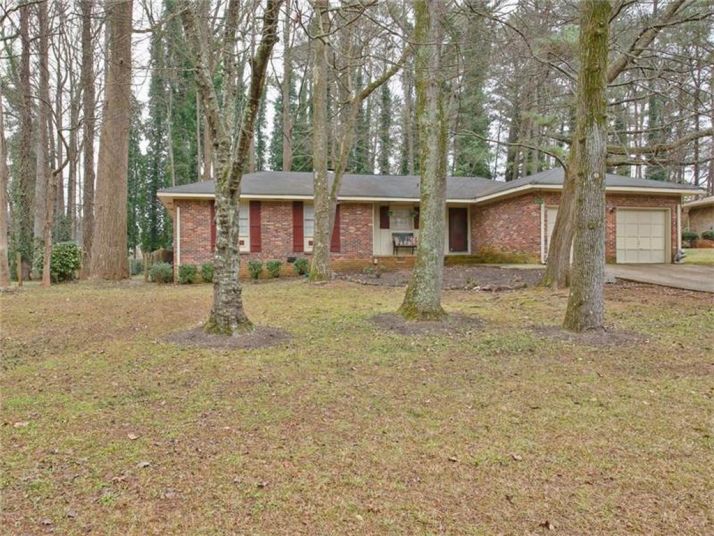 4765 Fellswood Drive, Stone Mountain, GA 30083