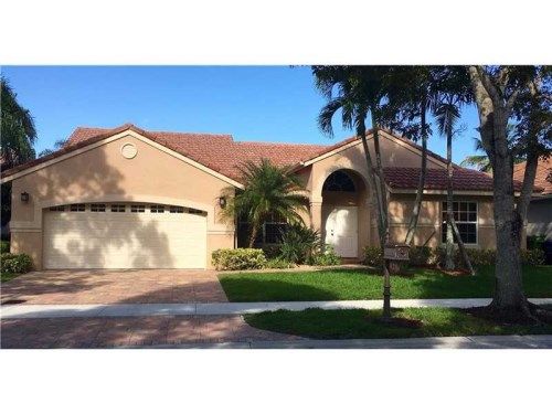 828 Verona Lake Dr, Fort Lauderdale, FL 33326