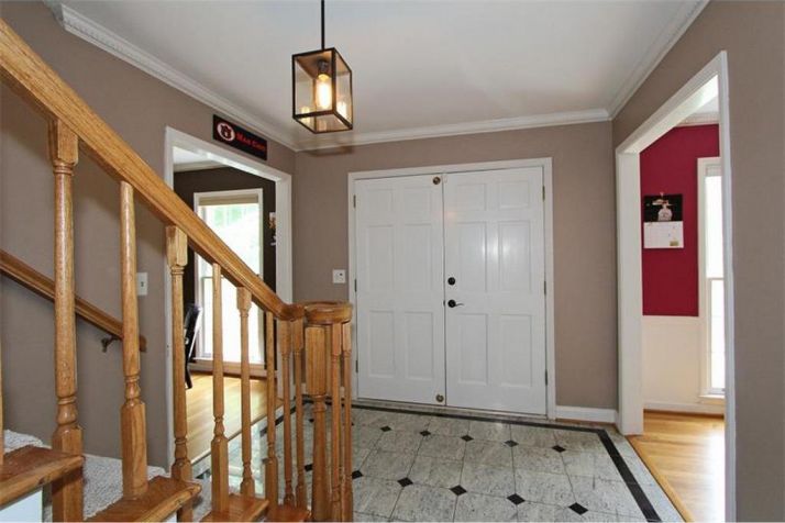 1116 Wynterhall Lane, Atlanta, GA 30338