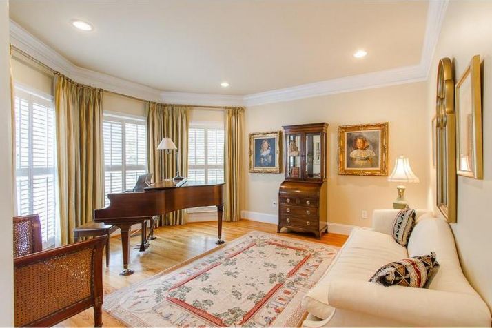 6981 Brandon Mill Road, Atlanta, GA 30328