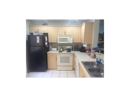 546 NW 208th Way # 546, Hollywood, FL 33029