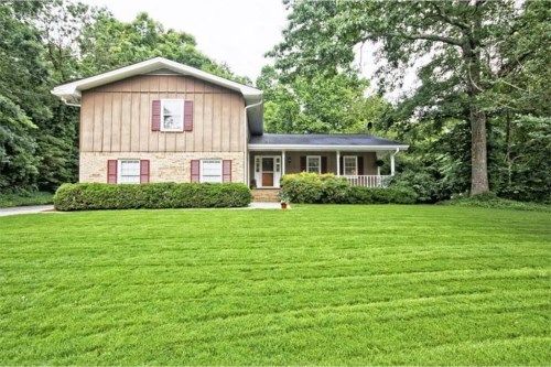 2206 Peachtree North Court, Atlanta, GA 30338