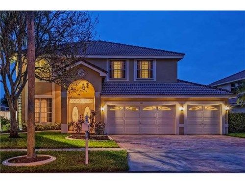 460 SW 178th Way, Hollywood, FL 33029