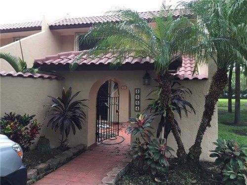 3864 Alcantara Ave # 72F, Miami, FL 33178