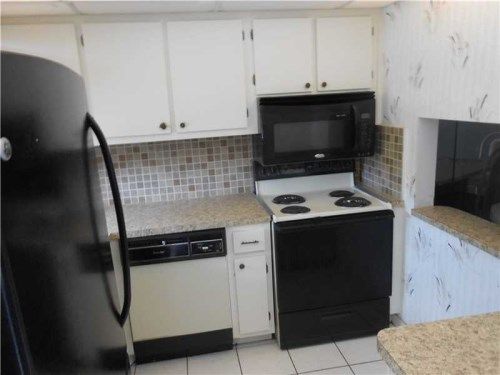 8950 Sunrise Lakes Blvd # 308, Fort Lauderdale, FL 33322