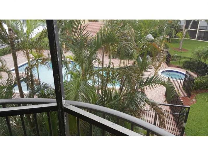 6575 W Oakland Park Blvd # 311, Fort Lauderdale, FL 33313