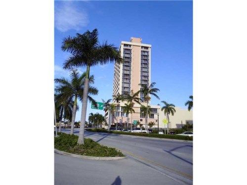 1720 Harrison St # 16D, Hollywood, FL 33020