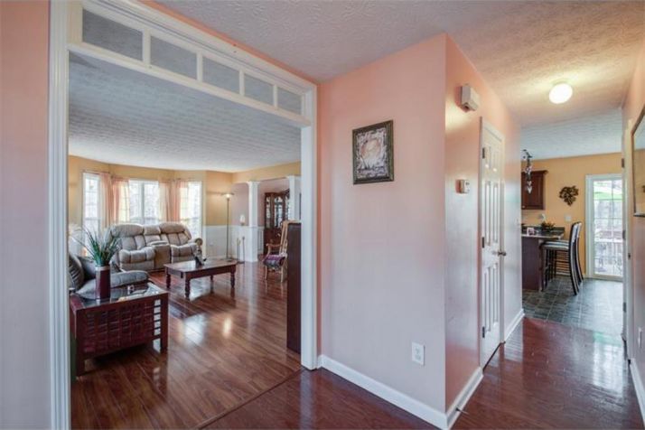 185 Dunagan Drive, Lawrenceville, GA 30045