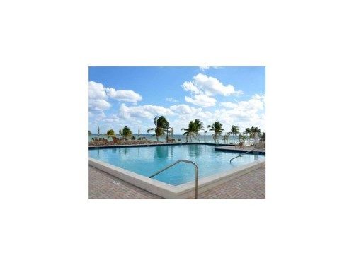 2301 S Ocean Dr # 302, Hollywood, FL 33019