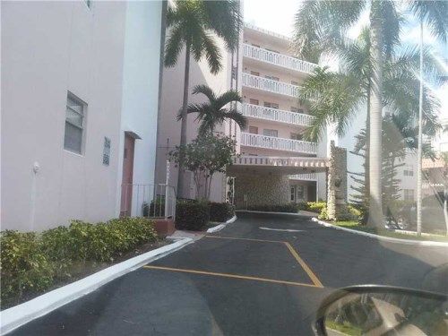 3181 S Ocean Dr # 406, Hallandale, FL 33009