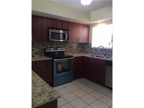 7381 Mcarthur Pkwy, Hollywood, FL 33024